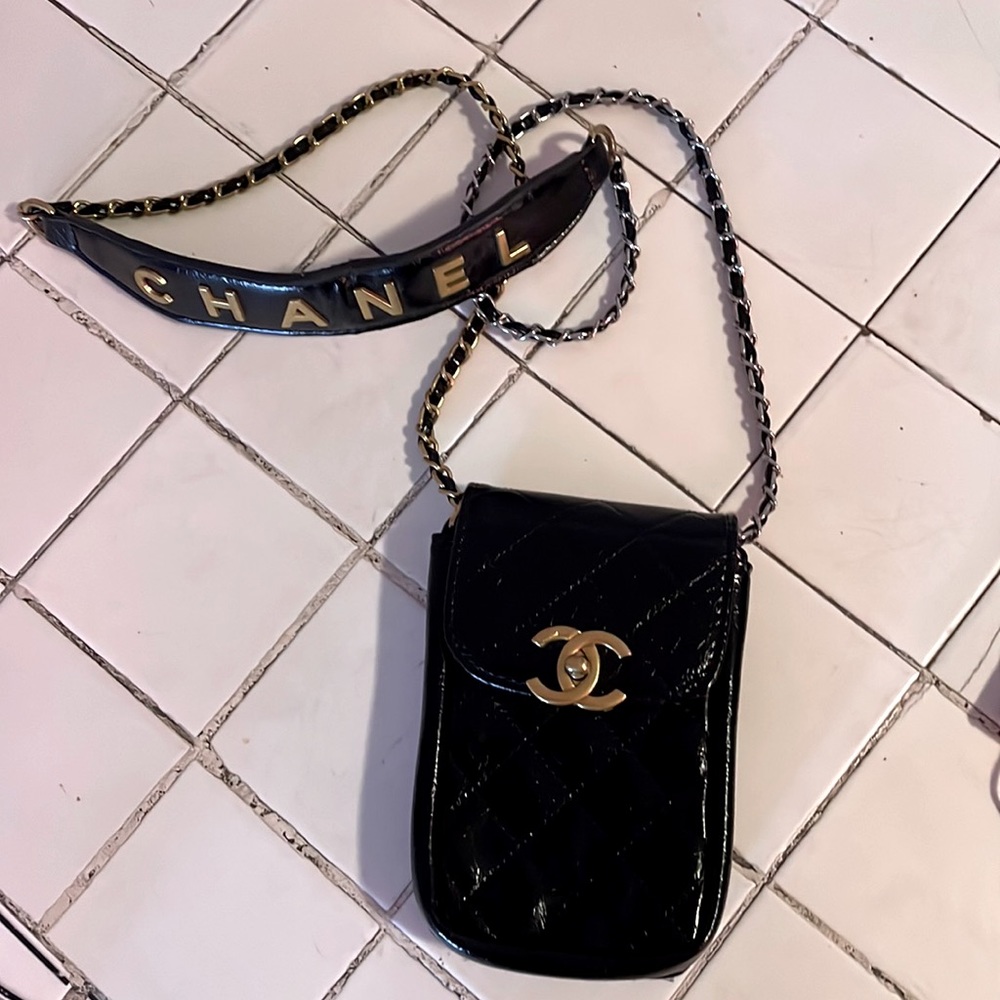 Chanel (fake) Crossbody Purse